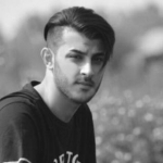 تنها پسر شهر