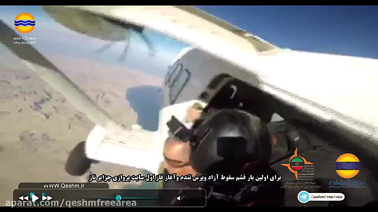پوستر کوچک