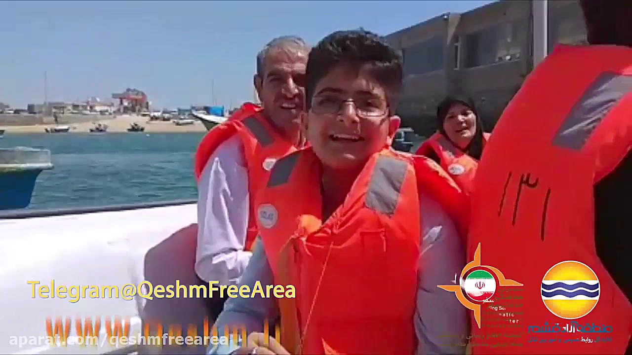 پوستر کوچک