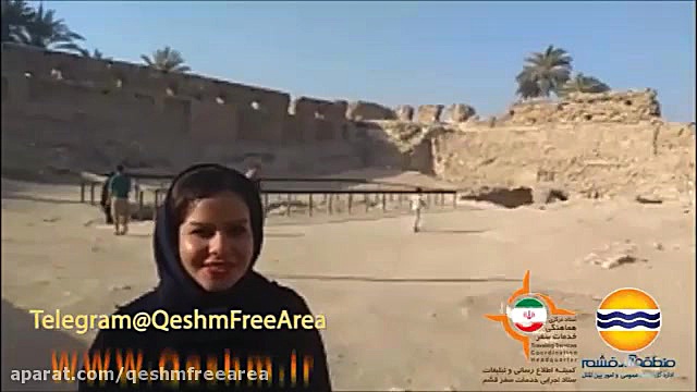 پوستر کوچک