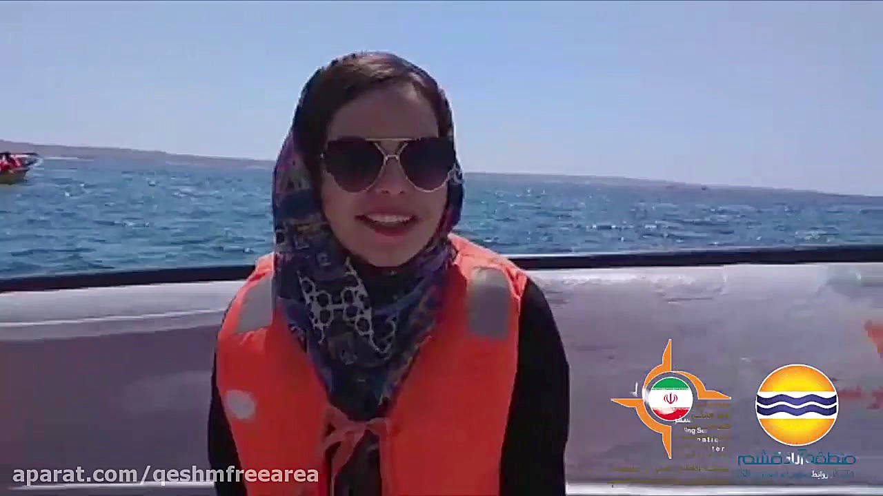 پوستر بزرگ
