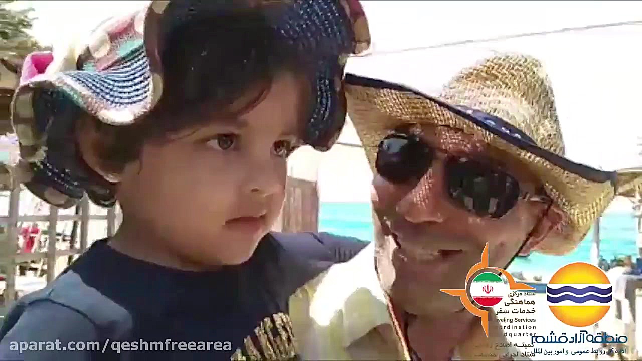 پوستر کوچک
