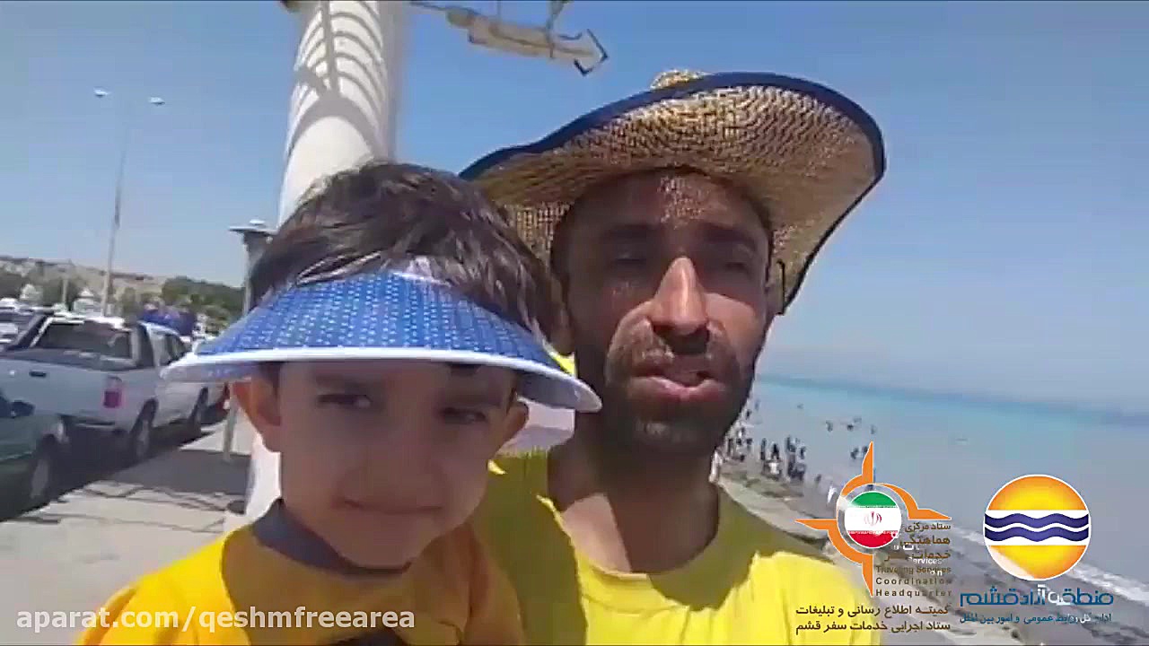 پوستر کوچک