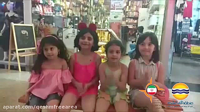 پوستر بزرگ
