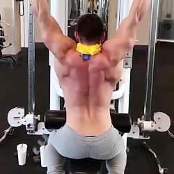 نحوه حرکت زیر بغل سیم کش از پش...