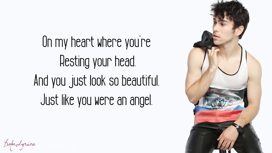 MAX Lights Down Low (Lyrics) feat. gnash