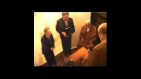 پا بوسی رهبر گوشبر فرقه گنابادی توسط یک مشت ساده لو ربات میکرونانو جراحی