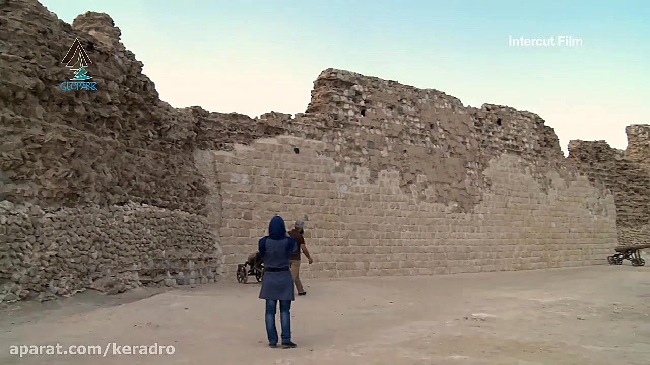 پوستر کوچک