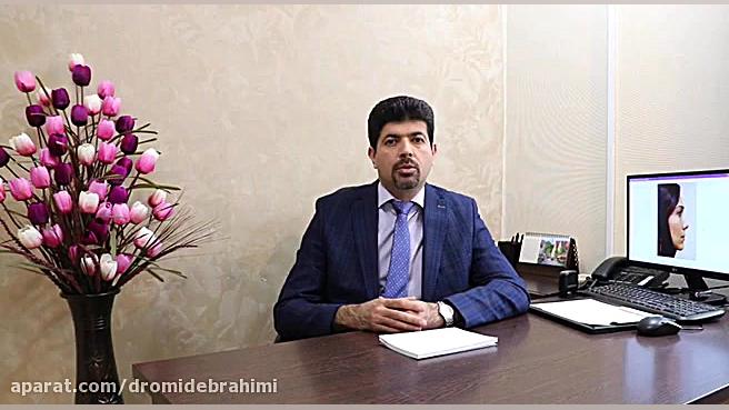 نظر بهترین جراح بینی تهران زمان استفاده از عینک بعد عمل دکتر امید ابراهیمی