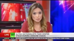 اعتراض مجری برنامه زنده تلویزی...