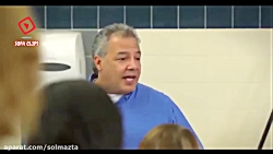 بوس کردن آینه در توالت های عمو...