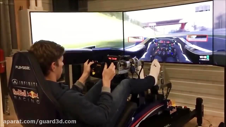 جناب Max Verstappen در زمان بازی Project Cars