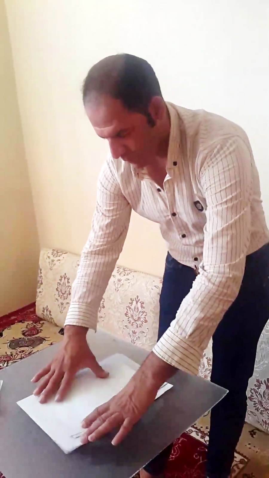 شعبده بازی فرزاد مجیک