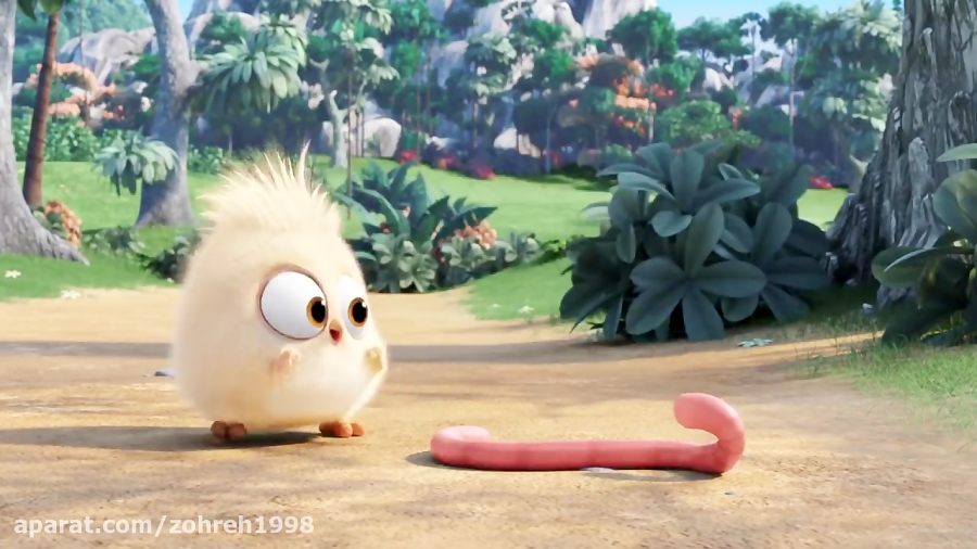 The Angry Birds Movie - The Early Hatchling Gets The Worm (Hatchling Short)