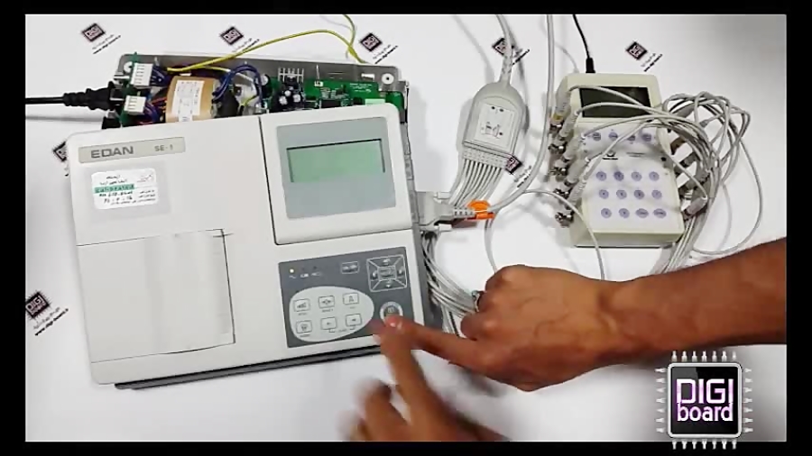 تعمیر دستگاه نوار قلب ECG الکترو کاردیو گراف