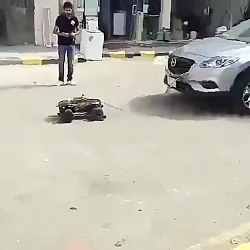 مطمئنا این ماشین اسباب بازی چی...