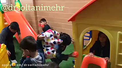 بازی و شادی كودكان در مطب دندانپزشكی دكتر سلطانی مهر دكتر الهام سلطانی مهر