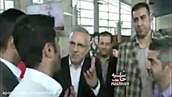 درگیری لفظی شدید احمد ضیایی رییس فدراسیون والیبال با خبرنگاران.سوالت به درد عمه درگیری لفظی شدید احمد ض...