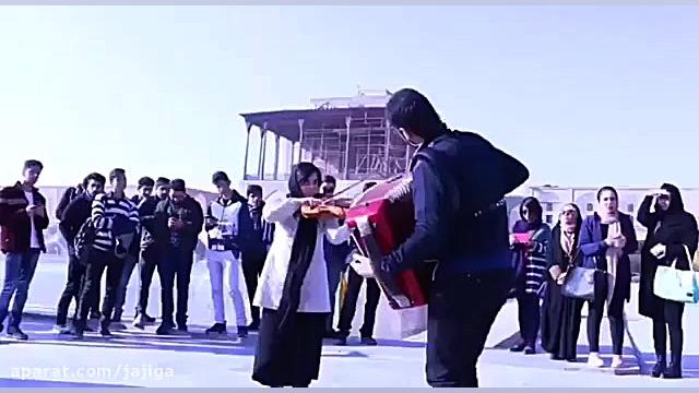 پوستر بزرگ