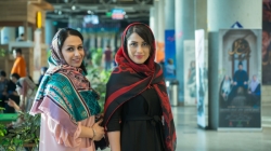 با ما سینما را به خانه ببرید