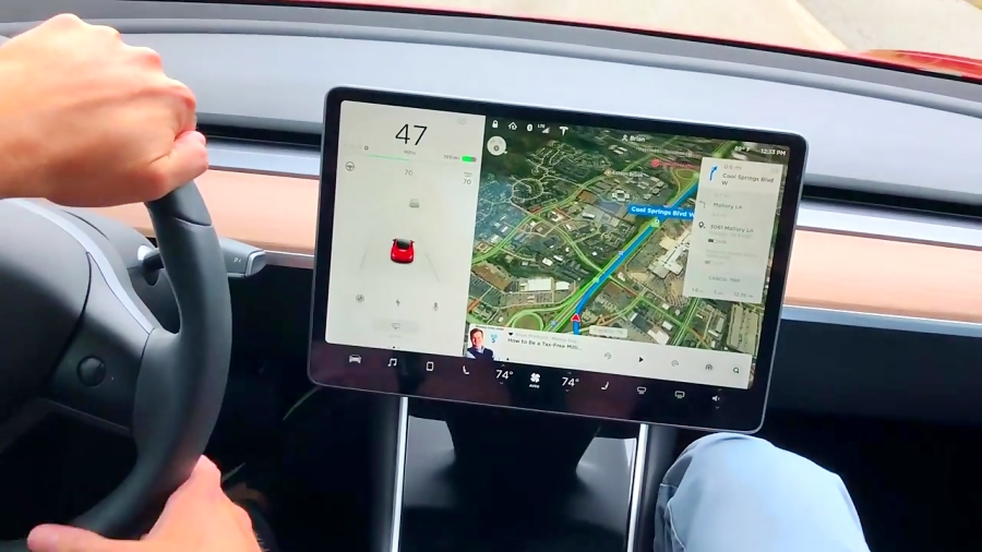 Is The Tesla Navigation and Horn Terrible?
