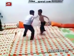 عاقبت کشتی کج دیدن بچه ها