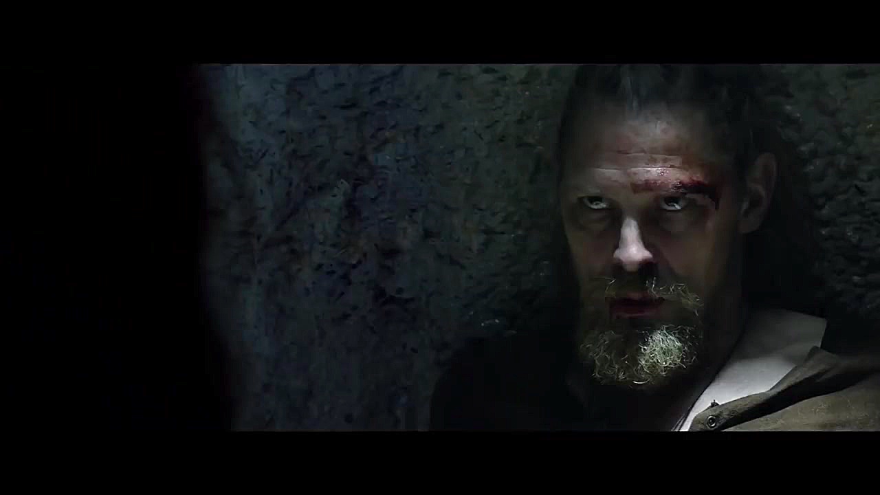 دانلود تریلر فیلم جنگی قرمز بد REDBAD 2018 زمان141ثانیه