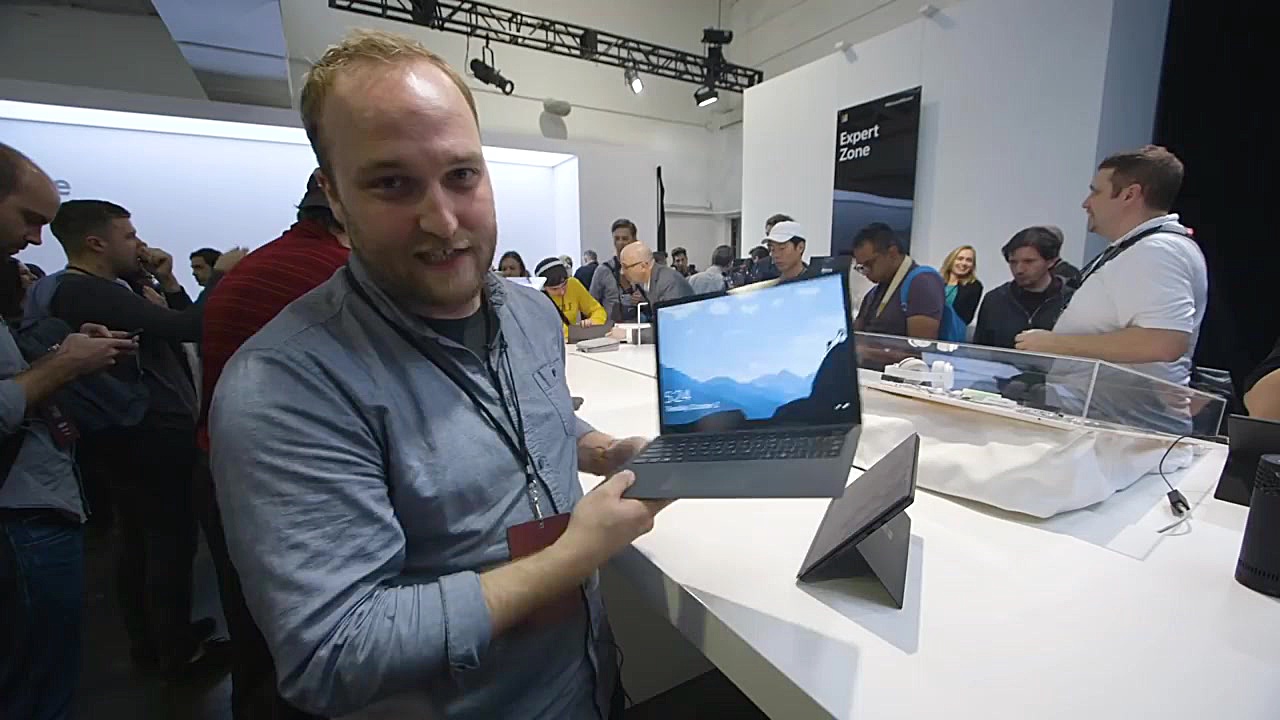 سرفیس پرو 6 معرفی شد. زمان152ثانیه