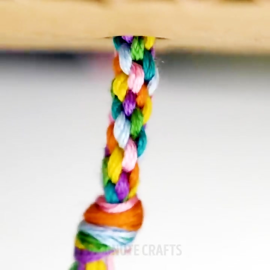 11 MAGICAL MACRAME AND KNOTTIN...