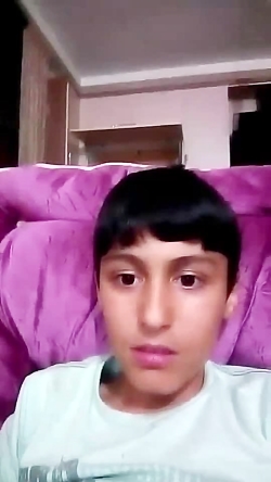 صحنه اهسته کردن کنترل تلویزیون به صورت صحنه اهسته کردن کنترل ت...