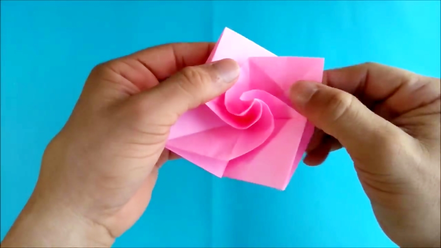 COMO HACER ROSAS DE PAPEL origami Fácil y rápido