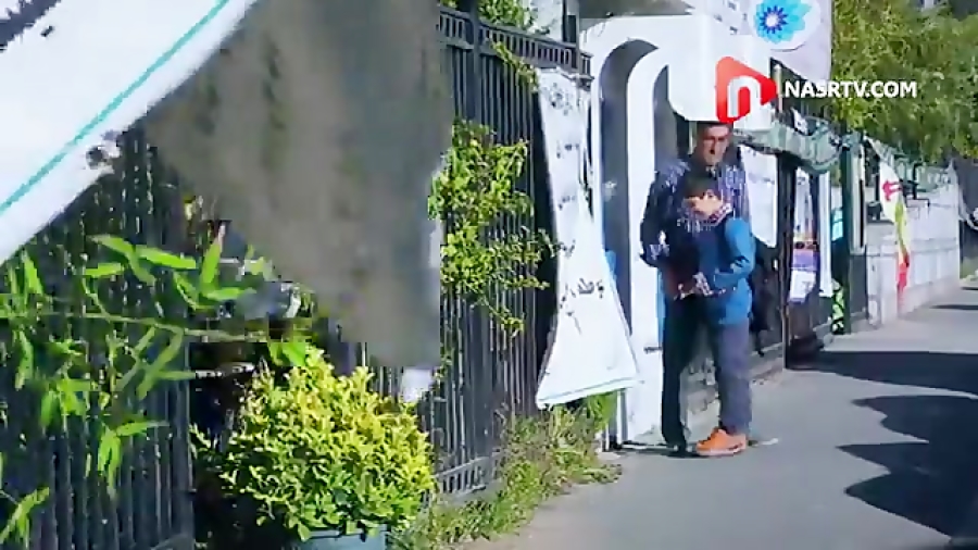 به جای بابام امضا می کنی؟!