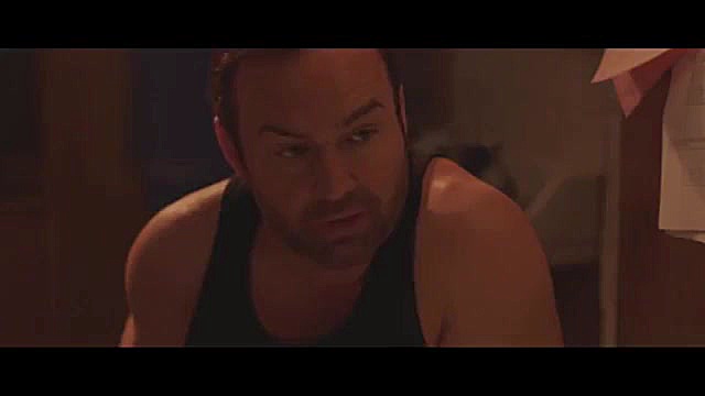 تیزر فیلم Gloves Off 2017 زمان79ثانیه