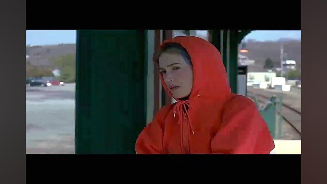 خلاصه فیلم درخشش ابدی یک ذهن پاک ETERNAL SUNSHINE OF THE SPOTLESS MIND زمان208ثانیه