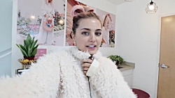 how my mom's hair caught on fi...