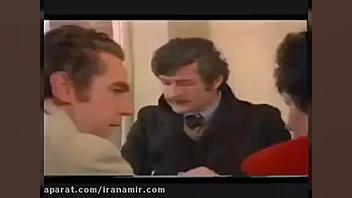 وقتی فکر میکنی خیلی شانس آوردی و هیچ کس حواسش نیست:))) زمان175ثانیه