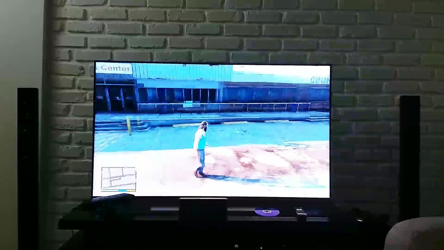 دزدی از تفنگ فروشی در جی تی ای وی