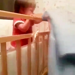 نی نی .بچه.شیطون.باهوش