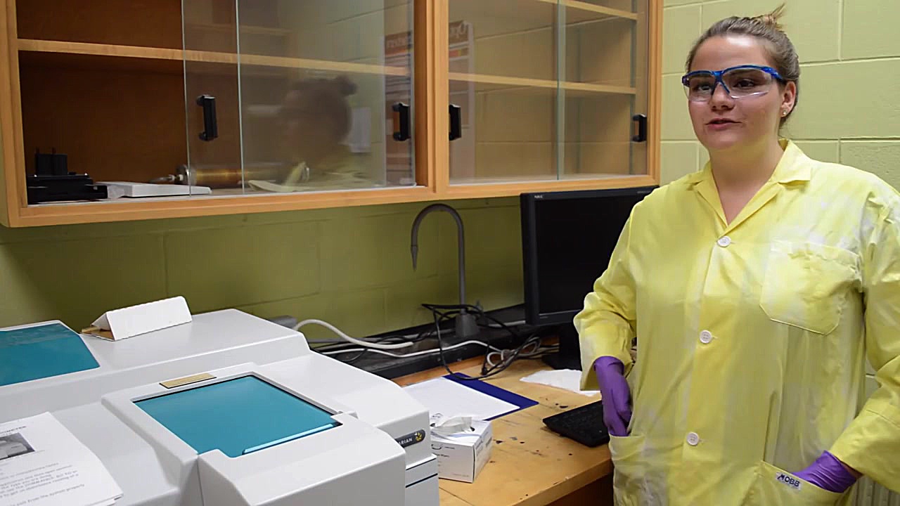 How to Use a UV-Vis Spectrometer سلفی