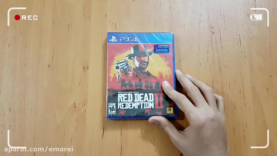 آنباکسینگ بازی Red Dead Redemption 2 برای PS4