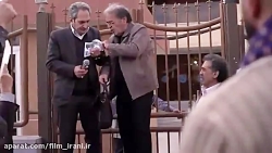 تیزر فیلم زنده باد خودم تیزر فیلم زنده باد خودم