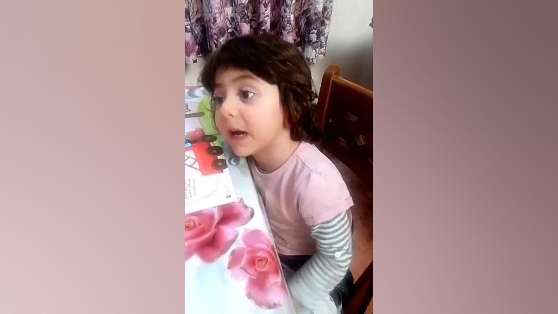 شعر خواندن ساحل مهدوی طلب(اشتهارد کرج) دکتر مهدی مهدوی طلب از اشتهارد