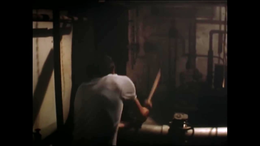 Donnie Darko 2001 - Official Trailer زمان141ثانیه