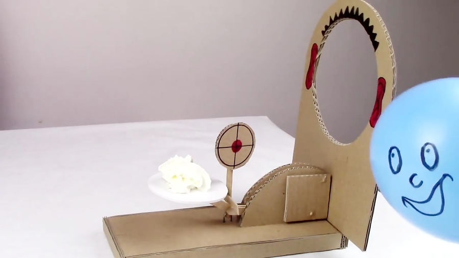 How to make Pie Face Game,Target Out of Cardboard
