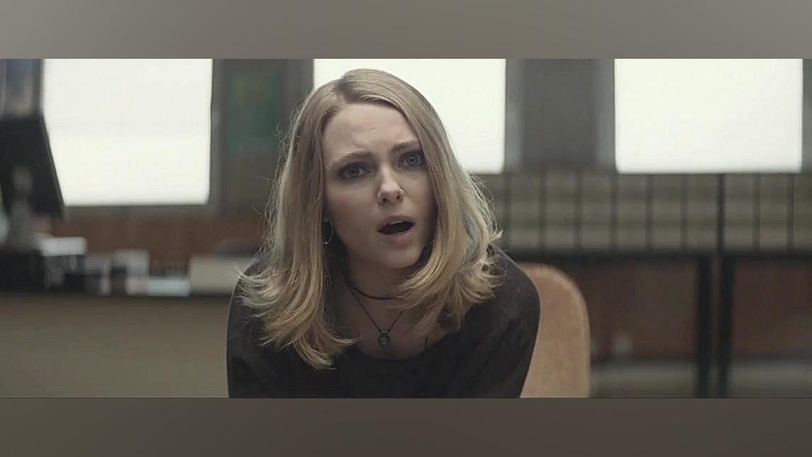 فیلم ترسناک انتهای دالان تاریک 2018 Down a Dark Hall زمان5785ثانیه