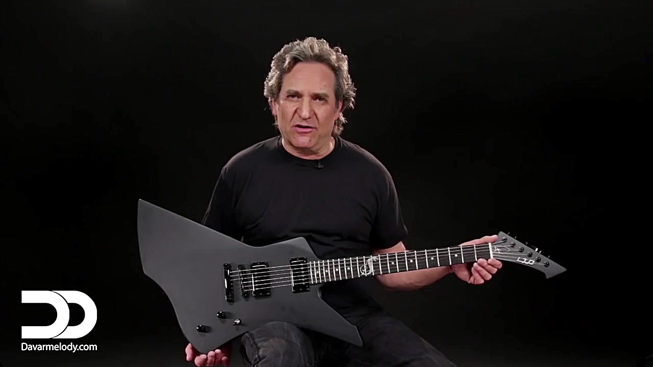 معرفی، بررسی و تست گیتار ال تی دی LTD Snakebyte ناتالی پورتمن