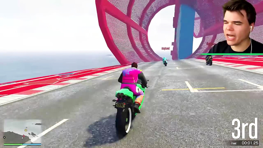 FIT Through The GAP Or LOSE THE RACE! ( GTA 5 Funny Moments )