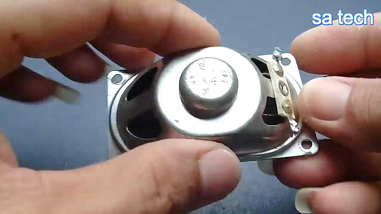 Free energy generator Speaker magnet with Light bulb - New idea 2018 پیلینگ