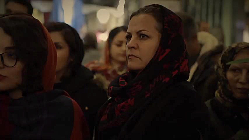 اجرای زنده و فوق العاده زیبای آریا عظیمی نژاد ❤ میم مثل مادر دندان شیری