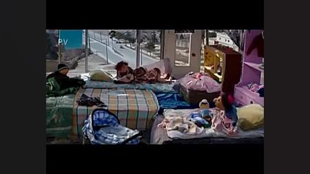 فیلم کلاه قرمزی و بچه ننه زمان70ثانیه